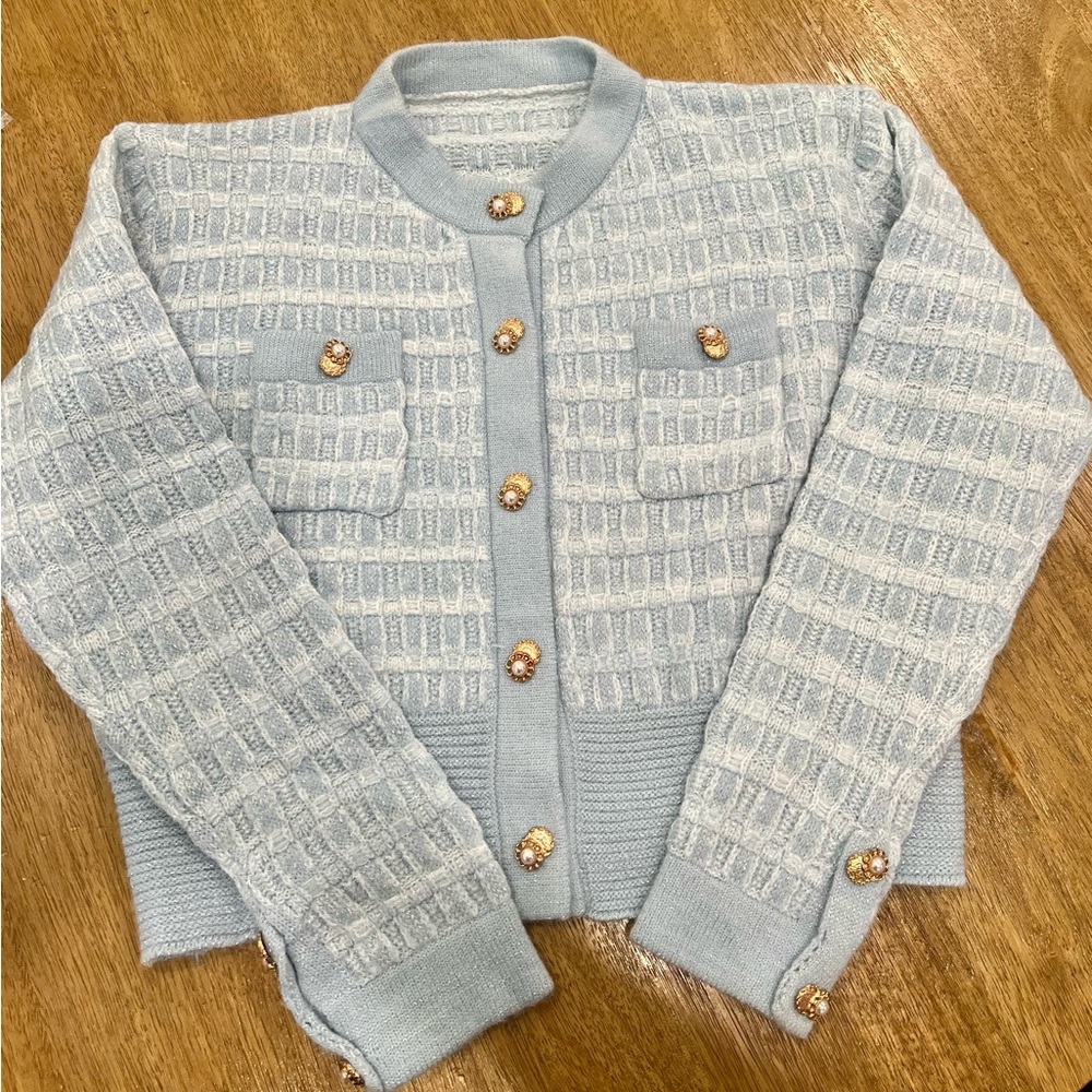 Chic Light Blue Textured Cardigan with Gold Buttons